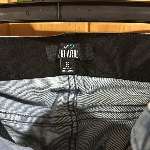 NWT LuLaRoe size 36 Cropped Kick Flare Jeans Sand Dune Wash - Picture 5 of 5